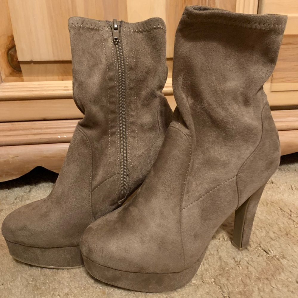 Wild diva platform stiletto boots